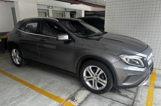 MERCEDES-BENZ GLA 200 1.6 CGI STYLE 16V TURBO FLEX 4P AUTOMÁTICO MERCEDES-BENZ GLA 200 1.6 CGI STYLE 16V TURBO FLEX 4P AUTOMÁTICO